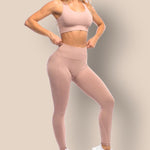 V.2 Vintage Rose Seamless Leggings